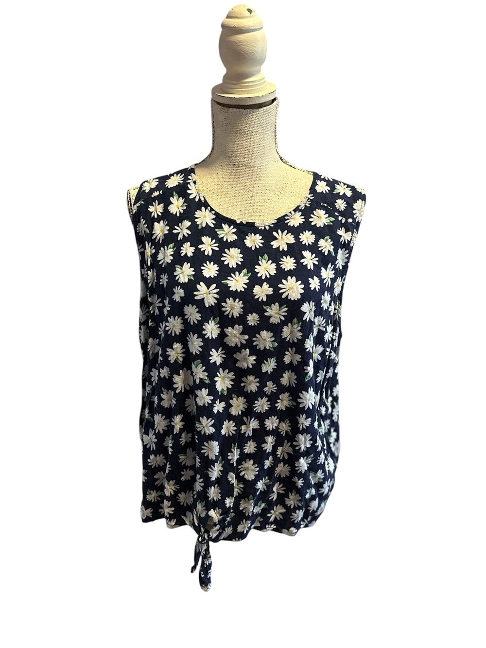Daisy Tie-Hem Sleeveless Top - Navy